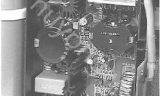 Cardio - Aid 200B除颤仪移除电源板