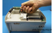 卓尔M系列除颤仪拆卸 PCMCIA卡槽组件图解